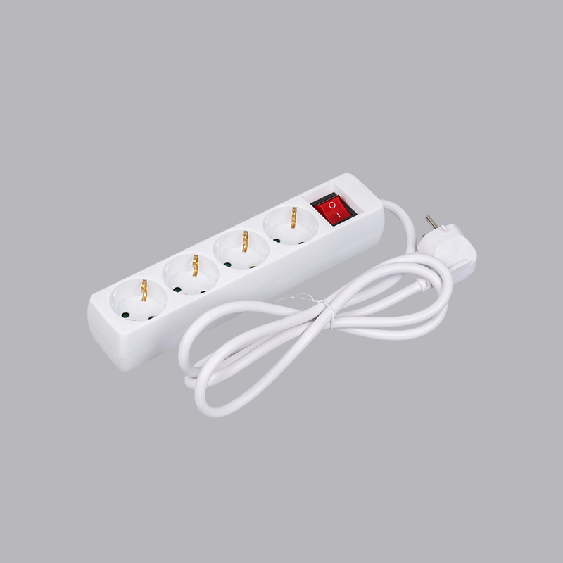 LOB-04K Dây nguồn 4 chiều hình chữ nhật kiểu Đức có công tắc Multi-Socket