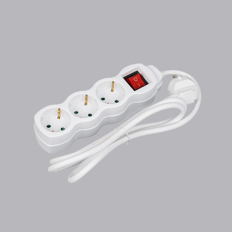 LOG-03K Ổ cắm điện 3 chiều hình bầu Đức có công tắc Multi-Socket