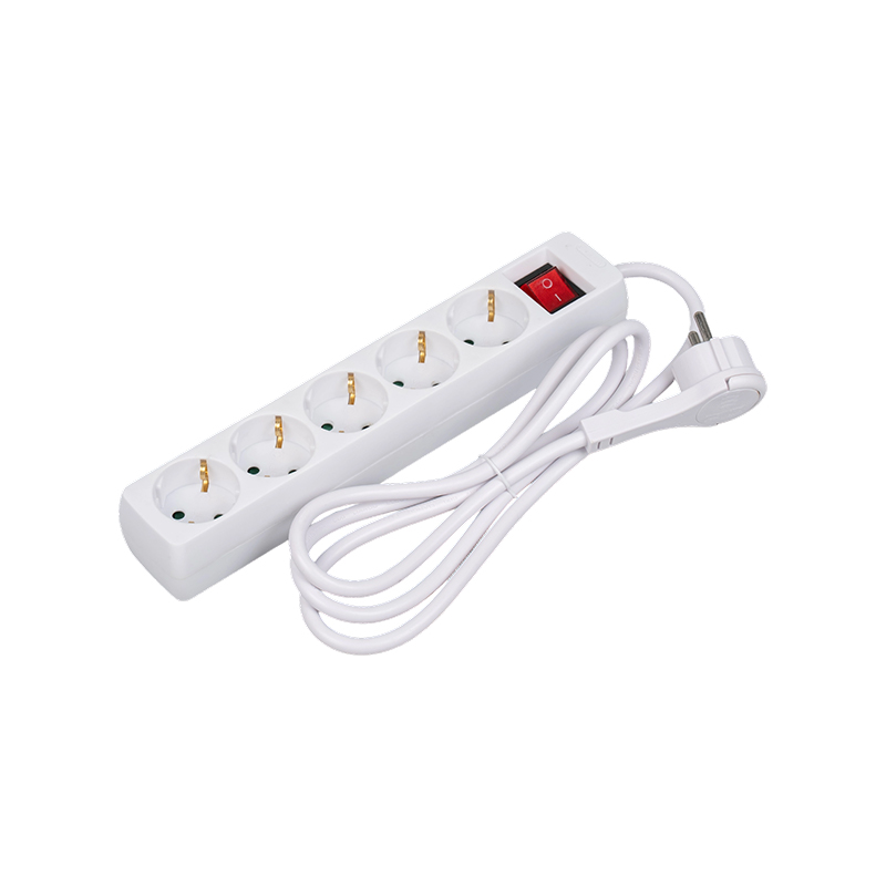 Cần lưu ý những biện pháp phòng ngừa an toàn nào khi sử dụng European Power Strip?